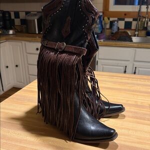 Fringed Black and Brown Women's Boots